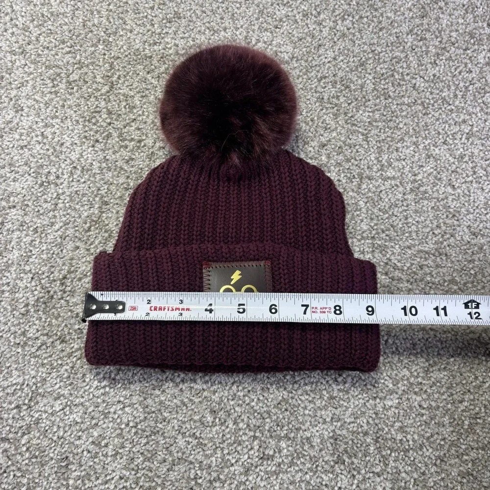 Love Your Melon Beanie Unisex One Size Red Harry Potter Pom Pom‎ Winter Knit Hat